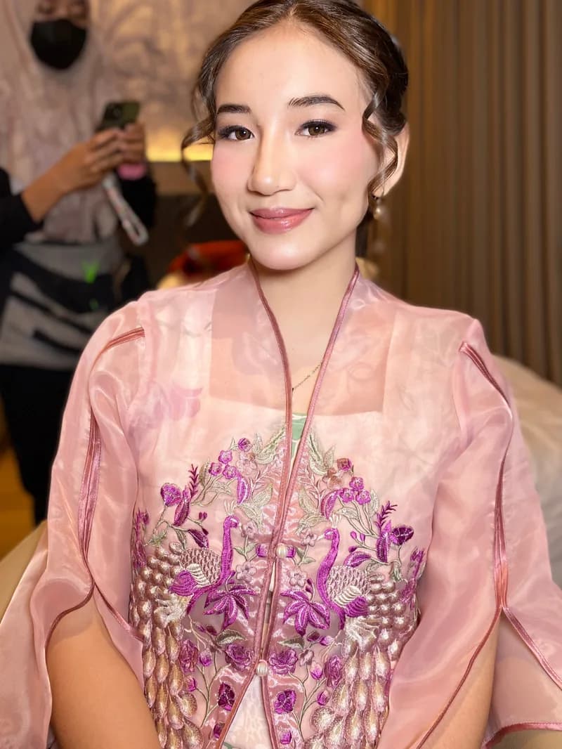 Portofolio makeup wedding Griesmakeup Malang